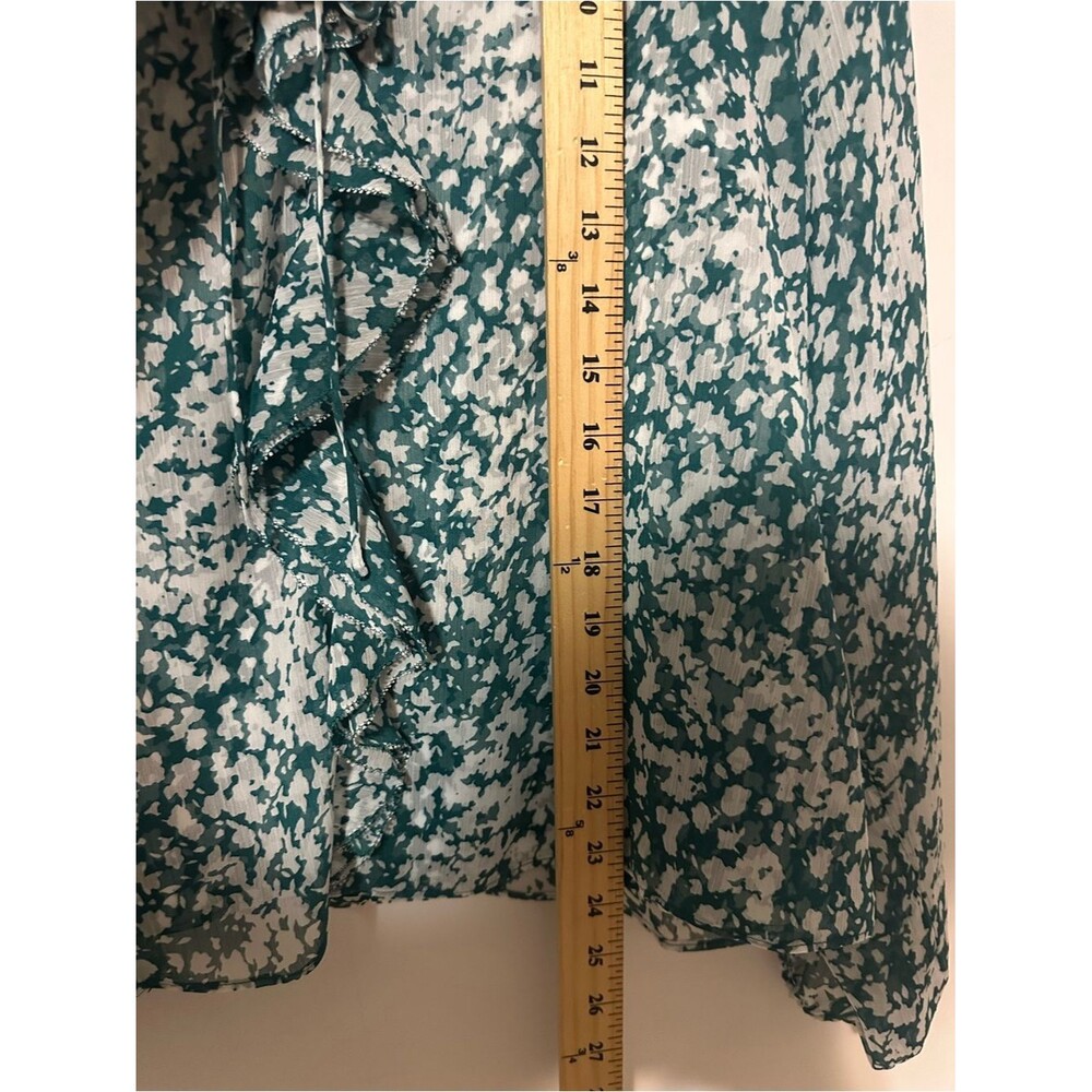 White House Black Market Ruffle Front Blouse SZ L V Neck Color Teal - Picture 13 of 14